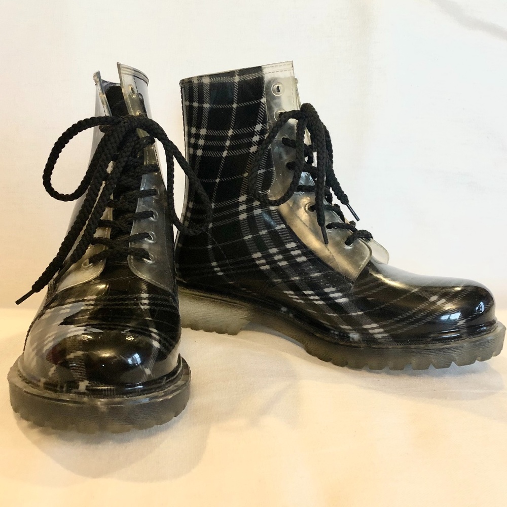 Dirty Laundry Plaid Roadie Rain Boot